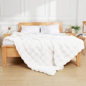 Latepis White Faux Fur King Blanket Cozy Bubble Blanket